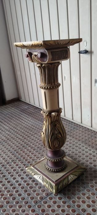 Coluna decorativa