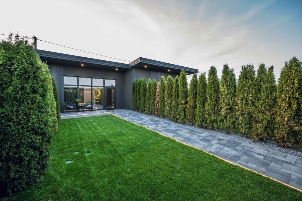 Подобова оренда будинку, басейн, чан, джакузі.