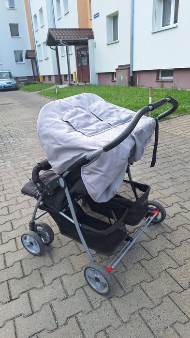Wozek spacerowy bliżniaczy