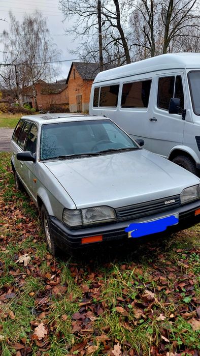 Mazda 323 універсал
