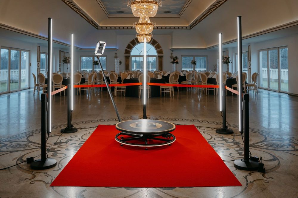 Fotobudka 360 Twoja impreza w nowym wymiarze