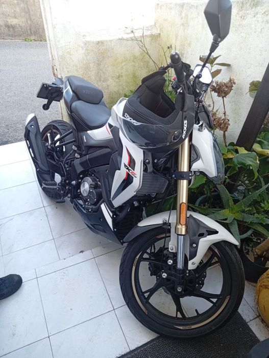 Keeway 125 comprada a 4 meses ainda com garantia aceito retoma