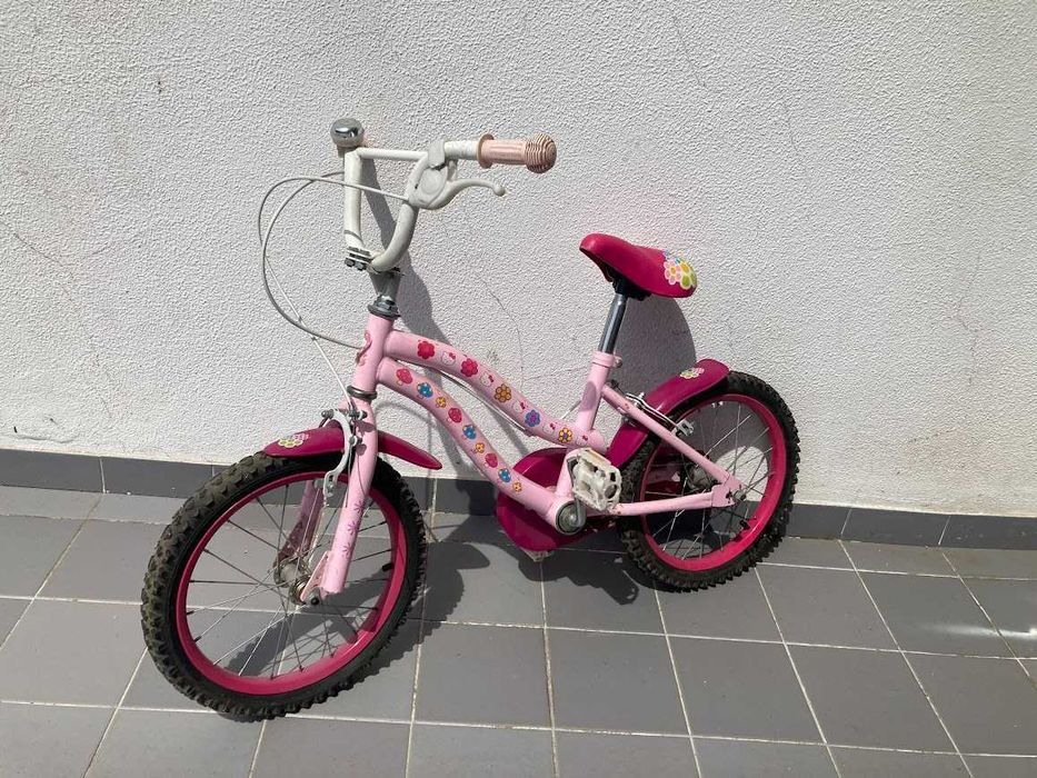 Bicicleta menina Hello Kitty!