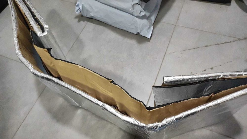 Rolo Espuma adesivo térmico c/isolamento acústico 203x100x5mm