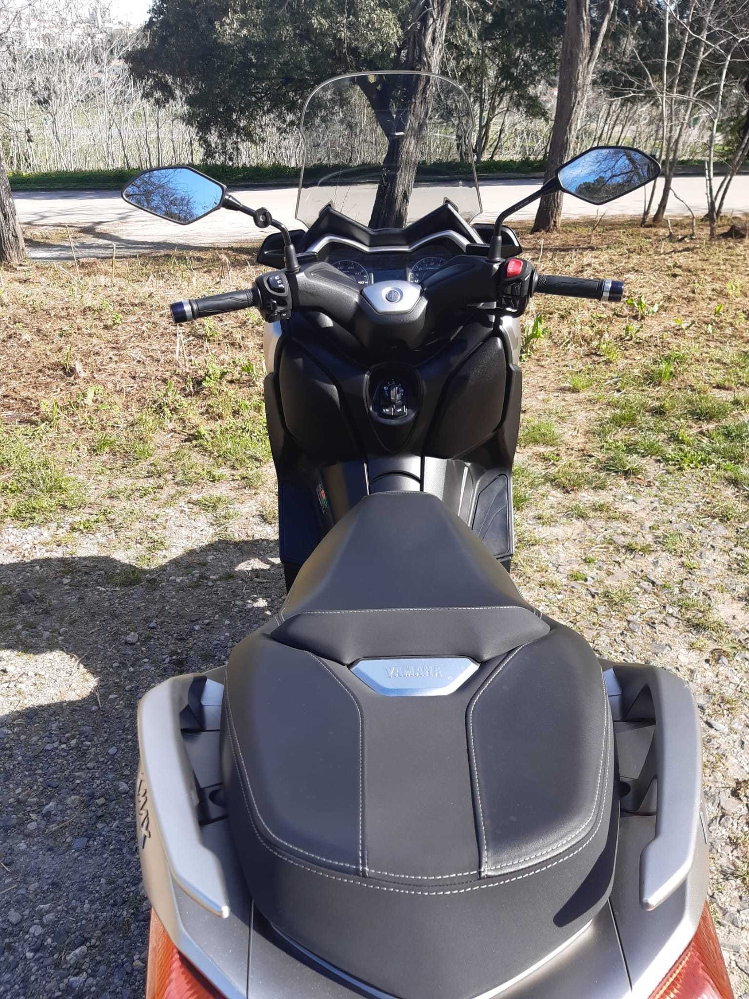 Yamaha X-MAX125 ABS