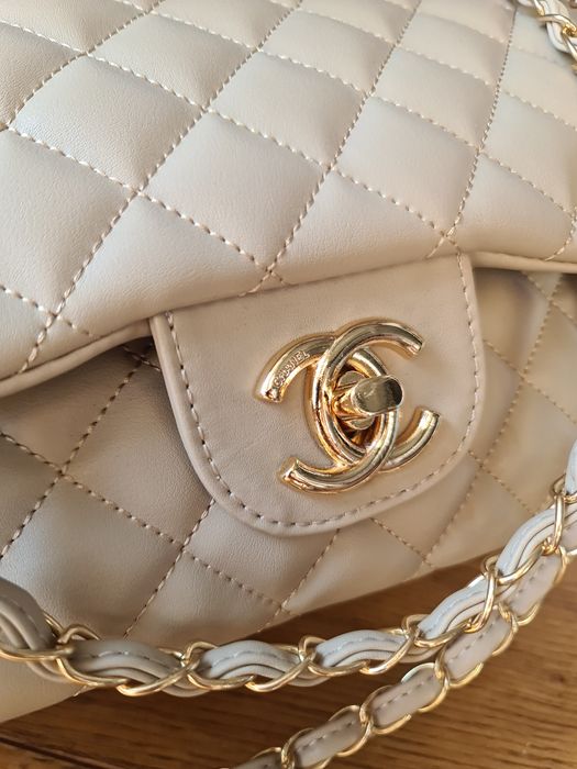 Classic Bag flap Chanel beige bezowa