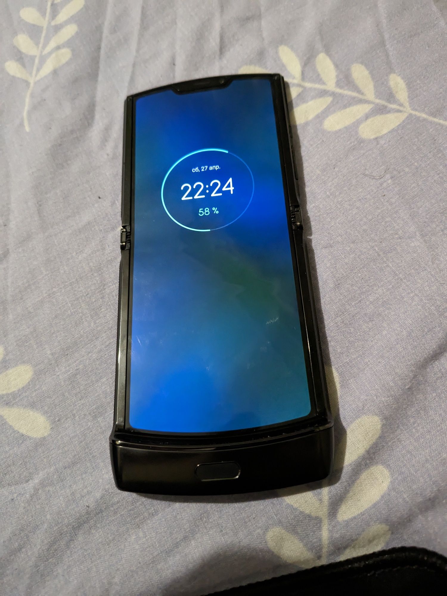 Motorola razr 2019 андроид раскладушка