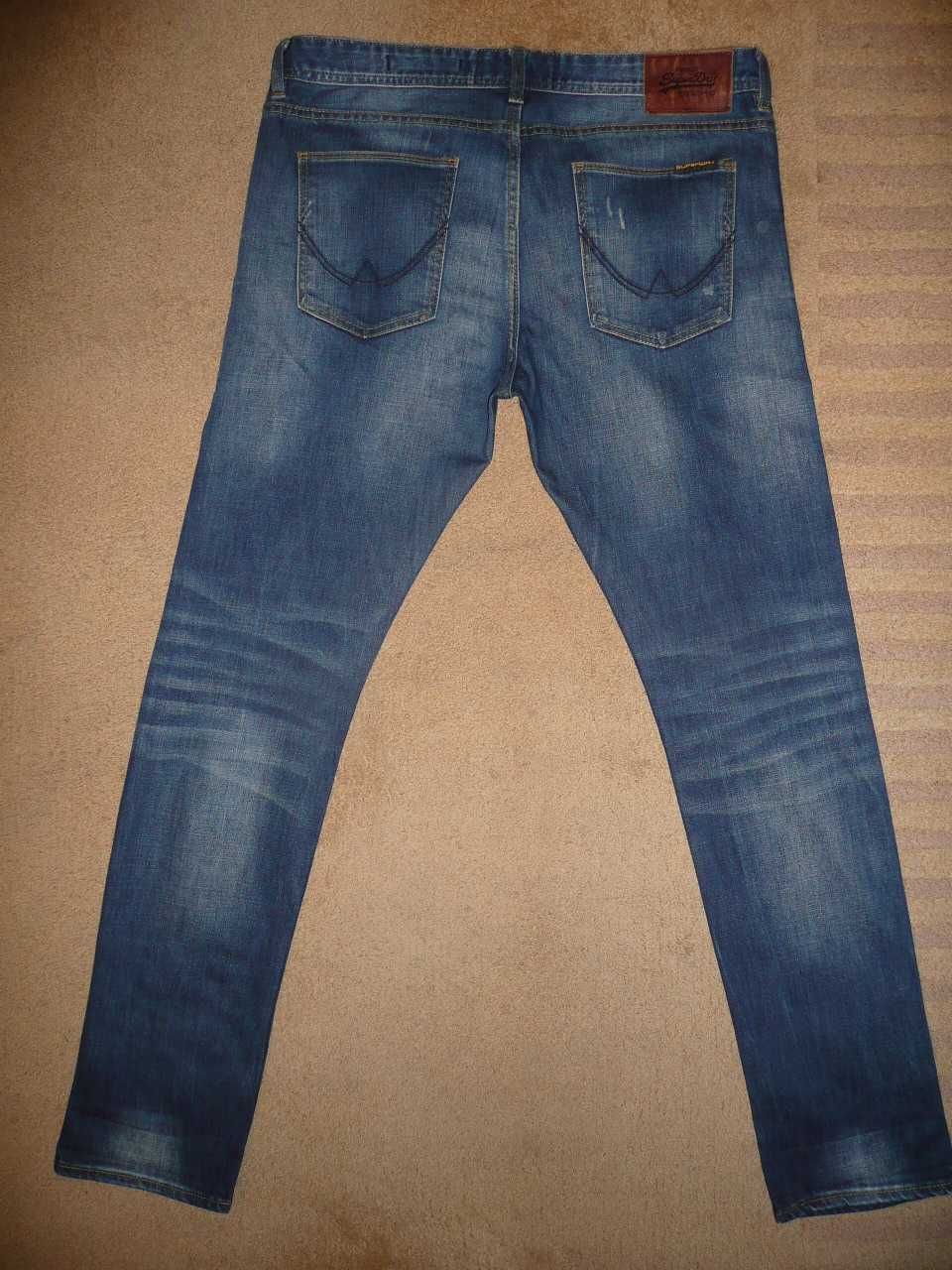 Spodnie dżinsy SUPERDRY W34/L32=46,5/107cm jeansy