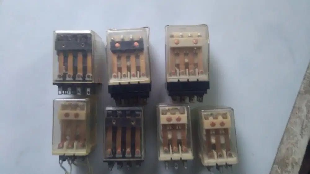 Реле 12 24 и другие