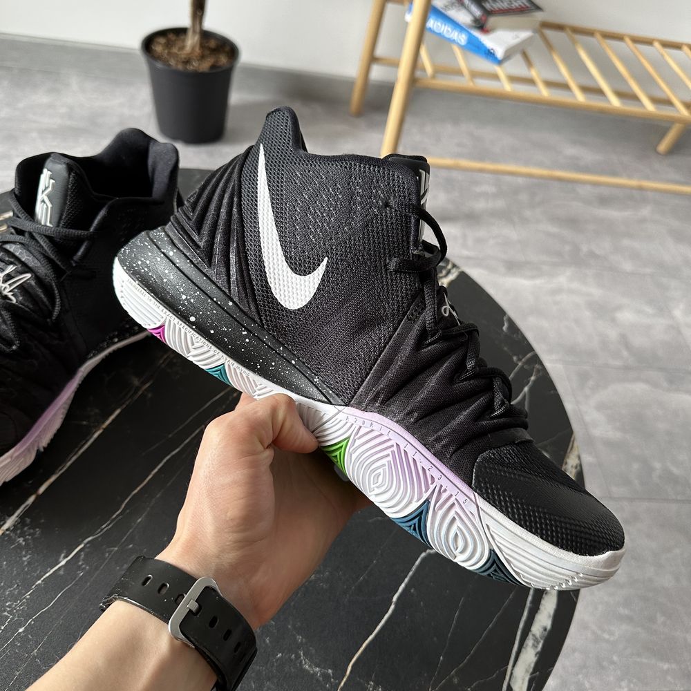 Nike Kyrie 5 EP 'Black Magic' AO2919-901