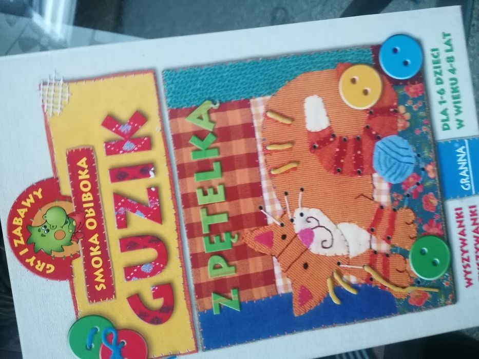 Gra guzik z pętelką