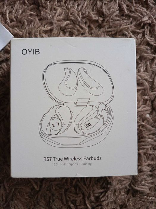 Douszne słuchawki bezprzewodowe RS7