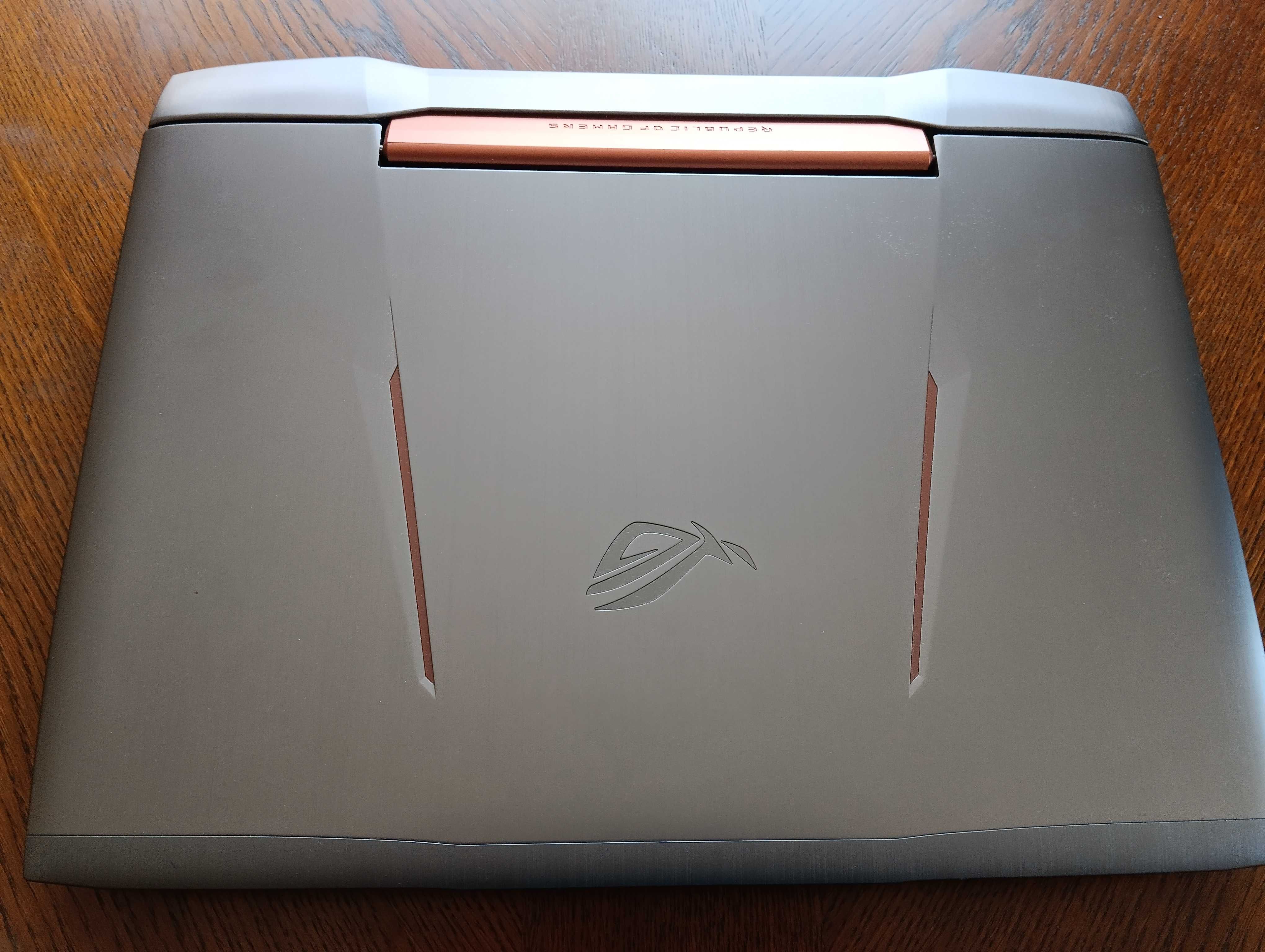 Laptop do Gier/ASUS G752V/i7-7700/16GB/256GB SSD/GeForce GTX 1070 8GB