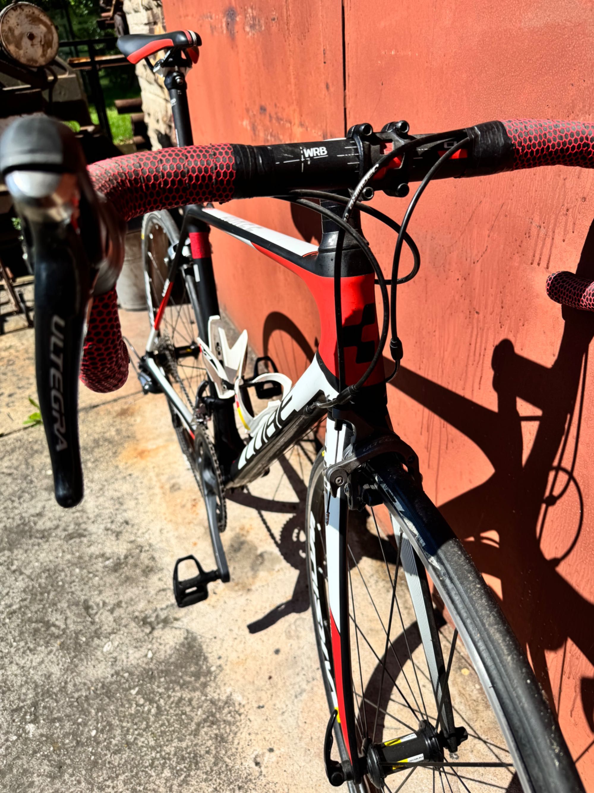 CUBE Agree GTC Race - Carbon