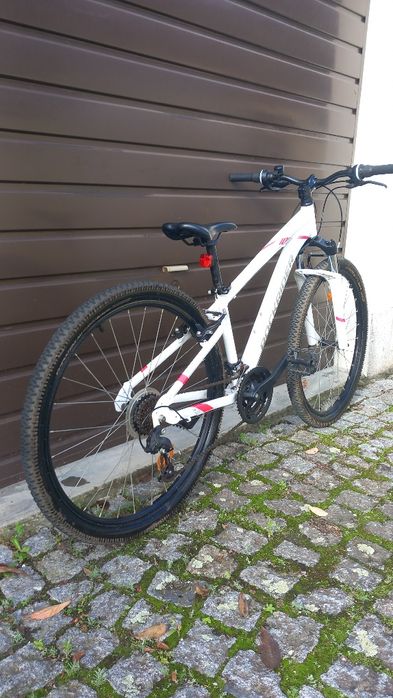 Bicicleta Rockrider ST100