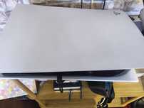 PlayStation 5 com 1 comando
