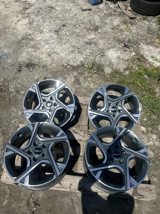 Диски литі титани Хюндай. Hyundai Kona,Кіа Niro 5/114,3r17
