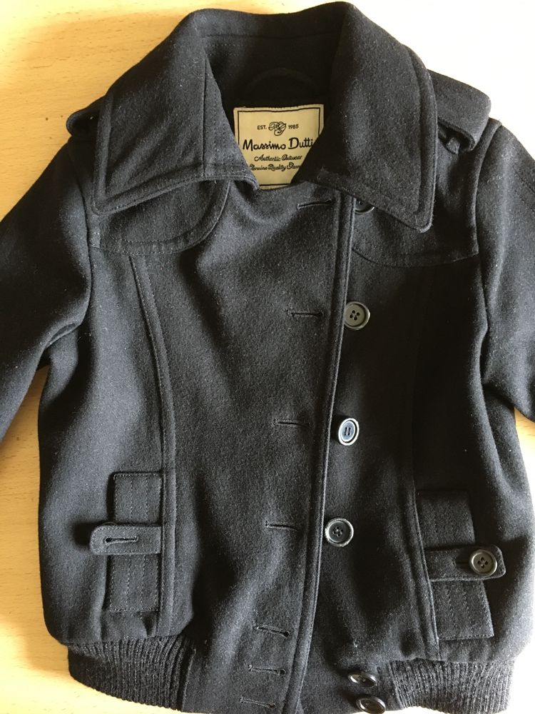 Casaco preto massimo dutti menina 7/8 anos