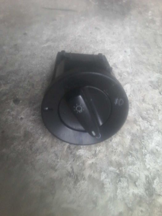 Переключатель света VW Golf 4, Passat B5, Bora, Lupo