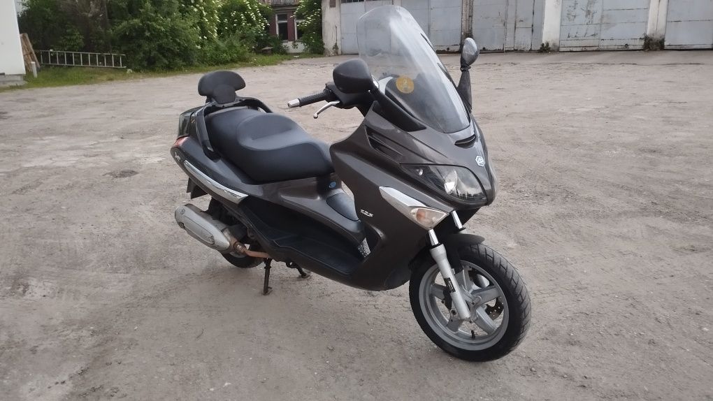 Piaggio Xevo 125 X-Evo z 2008r na kat B