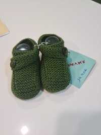 Sapatos e botinhas para bebé em algodão merino. Novos!