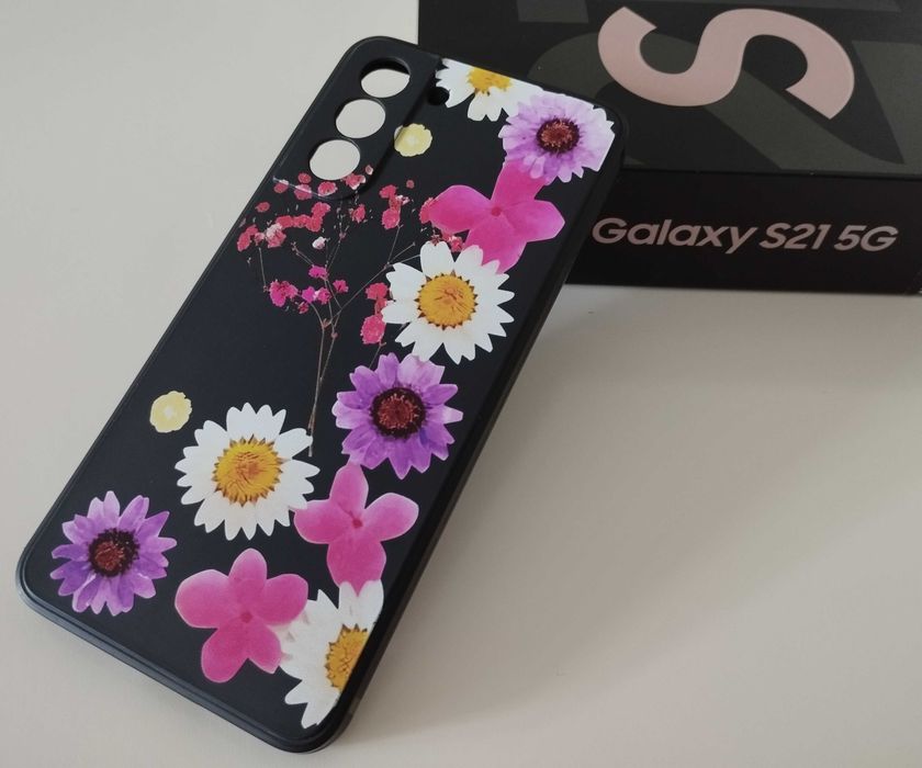 Etui na telefon Samsung Galaxy S21 - różne rodzaje (Nancy)