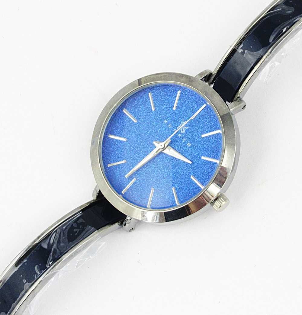 Zegarek stal szlachetna obręcz bransoletka niebieska brokat Zeg50