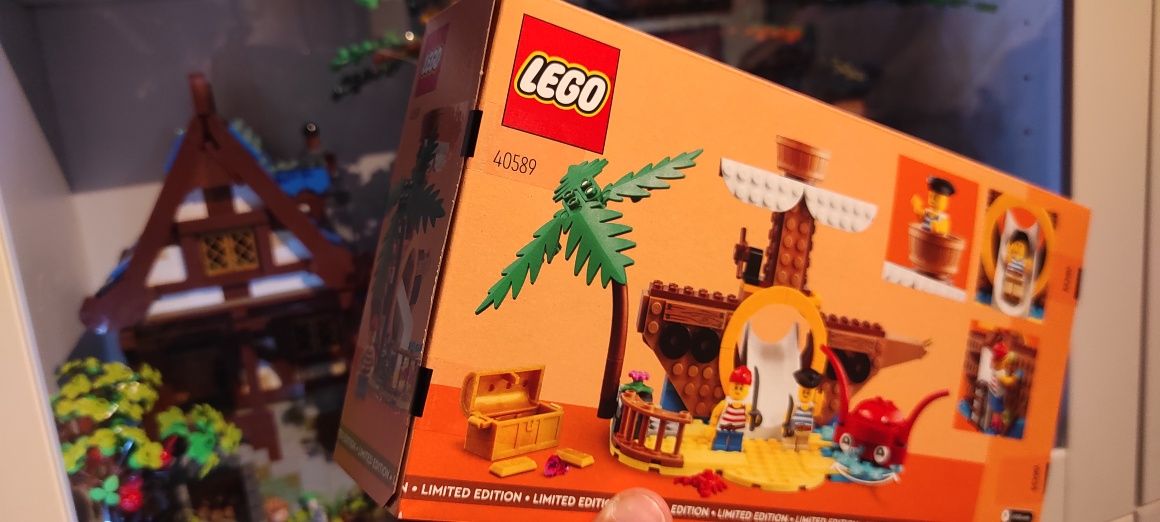 Lego 40589 Pirate Ship Playground