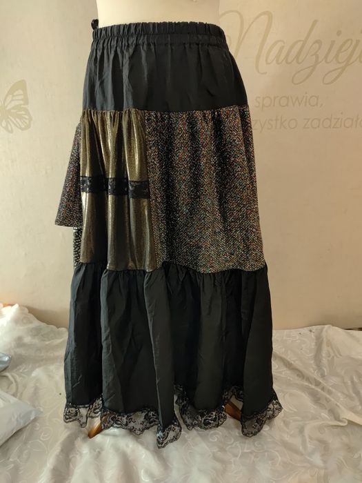 Strój przebranie piękna spódnica dworska wiktoriańska