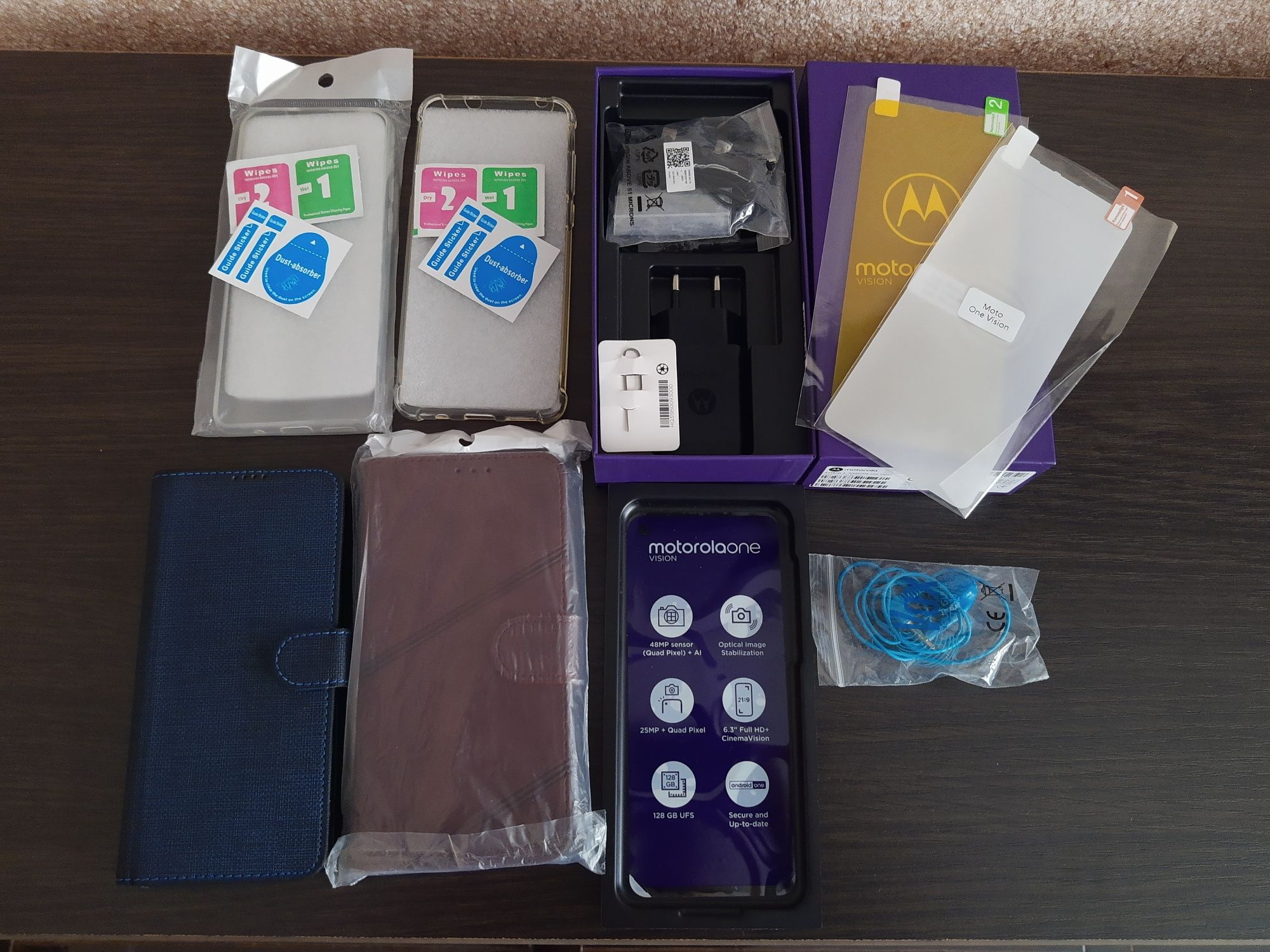 Продам Motorola One Vision 4/128GB Sapphire Blue  + Комплект