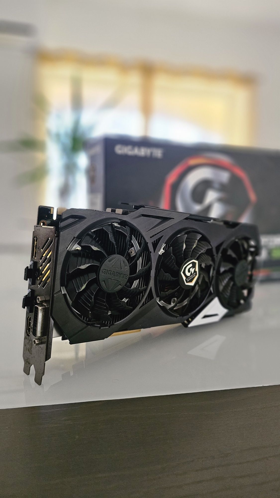 Placa Gráfica Gigabyte GTX 980 TI windforce