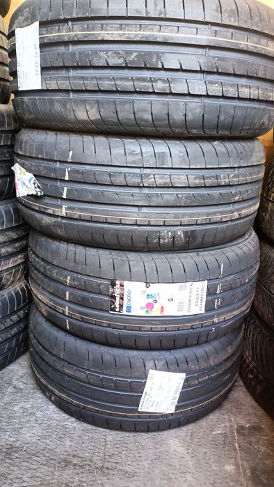 235/45/18 XL GoodYear
