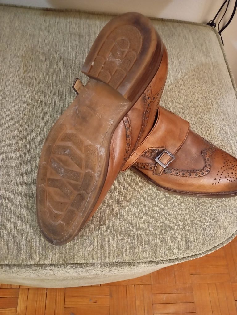 Sapatos de homem