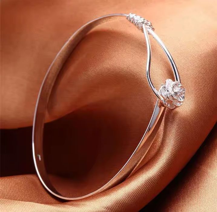 Srebrna Bransoletka - Kwiatuszek - pr.925