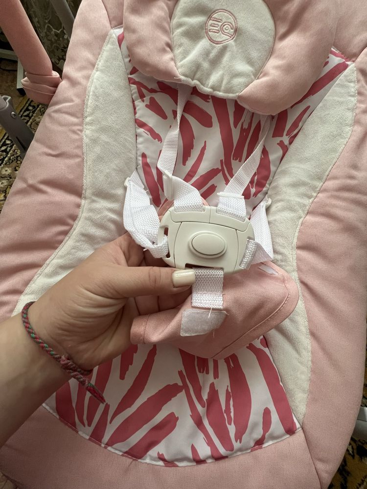 Продам заколисуючий центр ель каміно