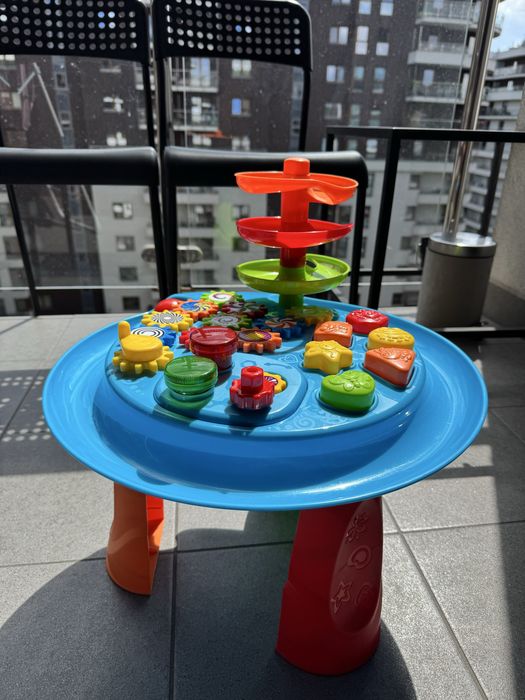 Дитячий інтерактивний столик