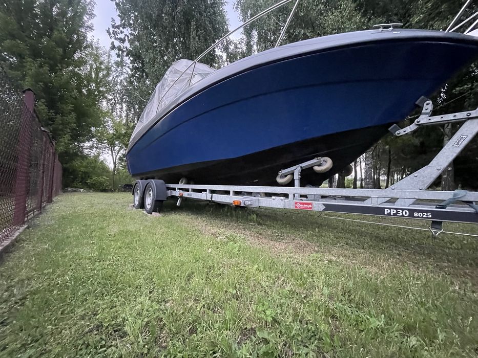 Zimowanie Łodzi Jachtów Motorówek Przyczep