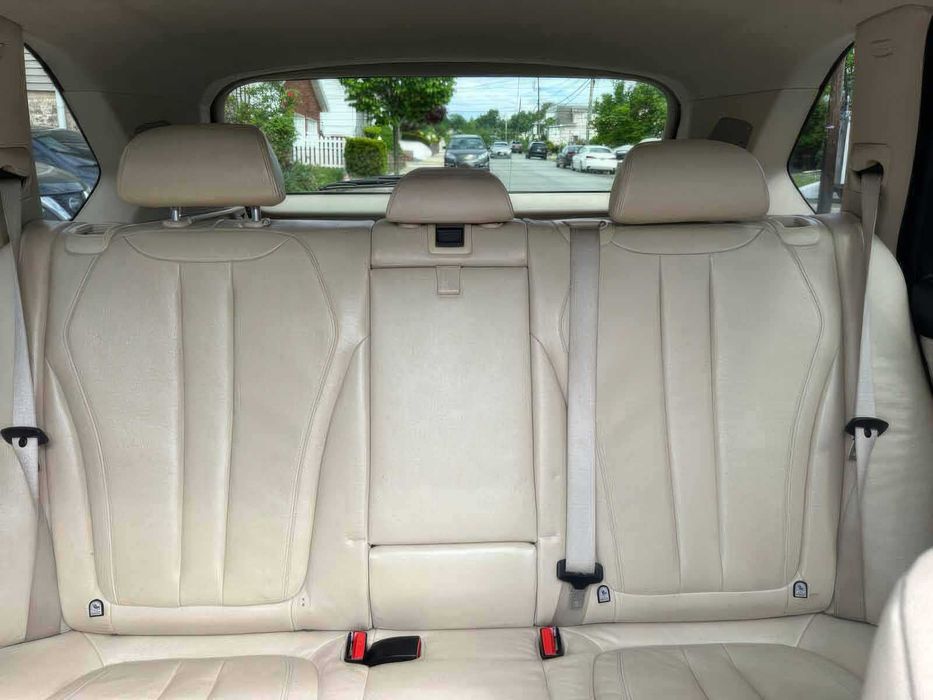 BMW X5 xDrive35i      2014