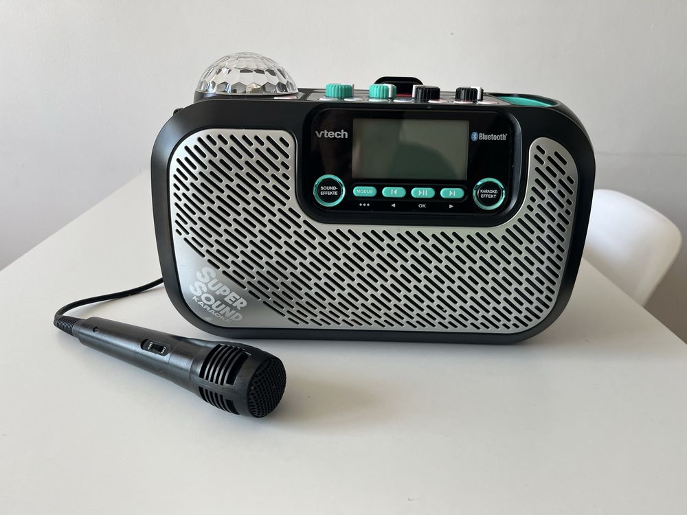 Odtwarzacz Karaoke z mikrifonem