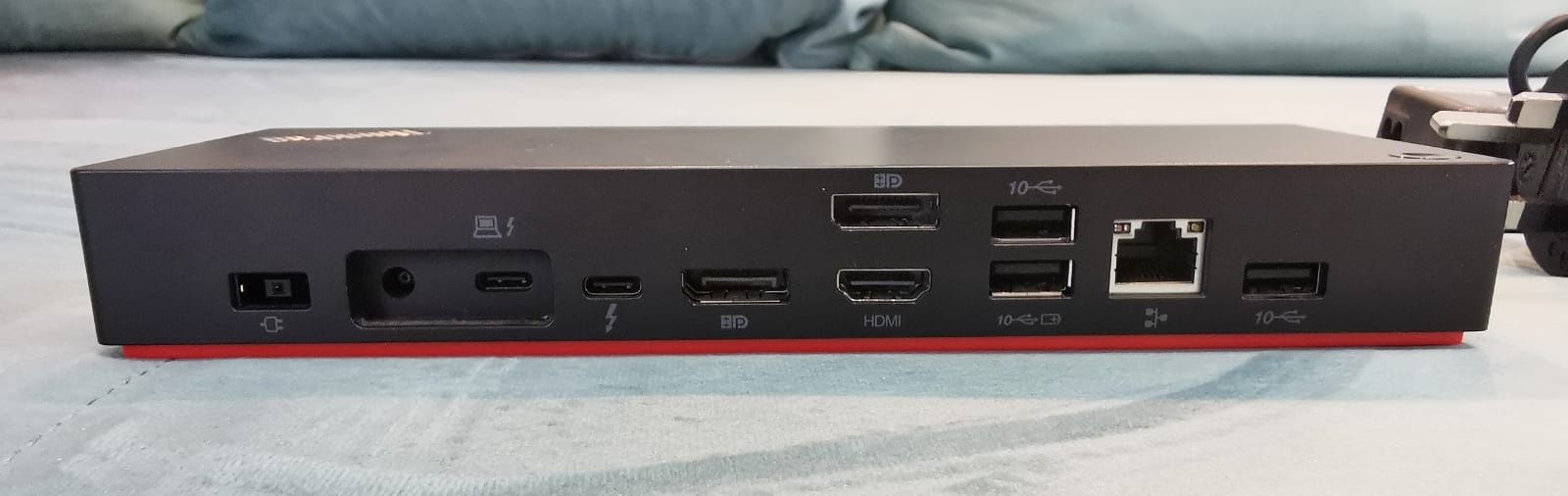 Stacja dokująca Lenovo thinkpad universal thunderbolt 4 dock