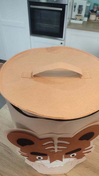 Cesto de arrumação roupa infantil