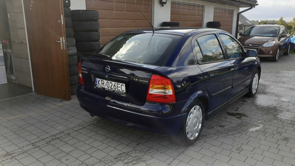 Opel Astra G z PL salonu.       Benzyna 1.4
