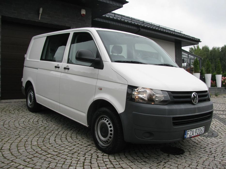 Volkswagen Transporter 2.0 102KM Doka 6 os. Tylko 88 tys km Bezwypadkowy