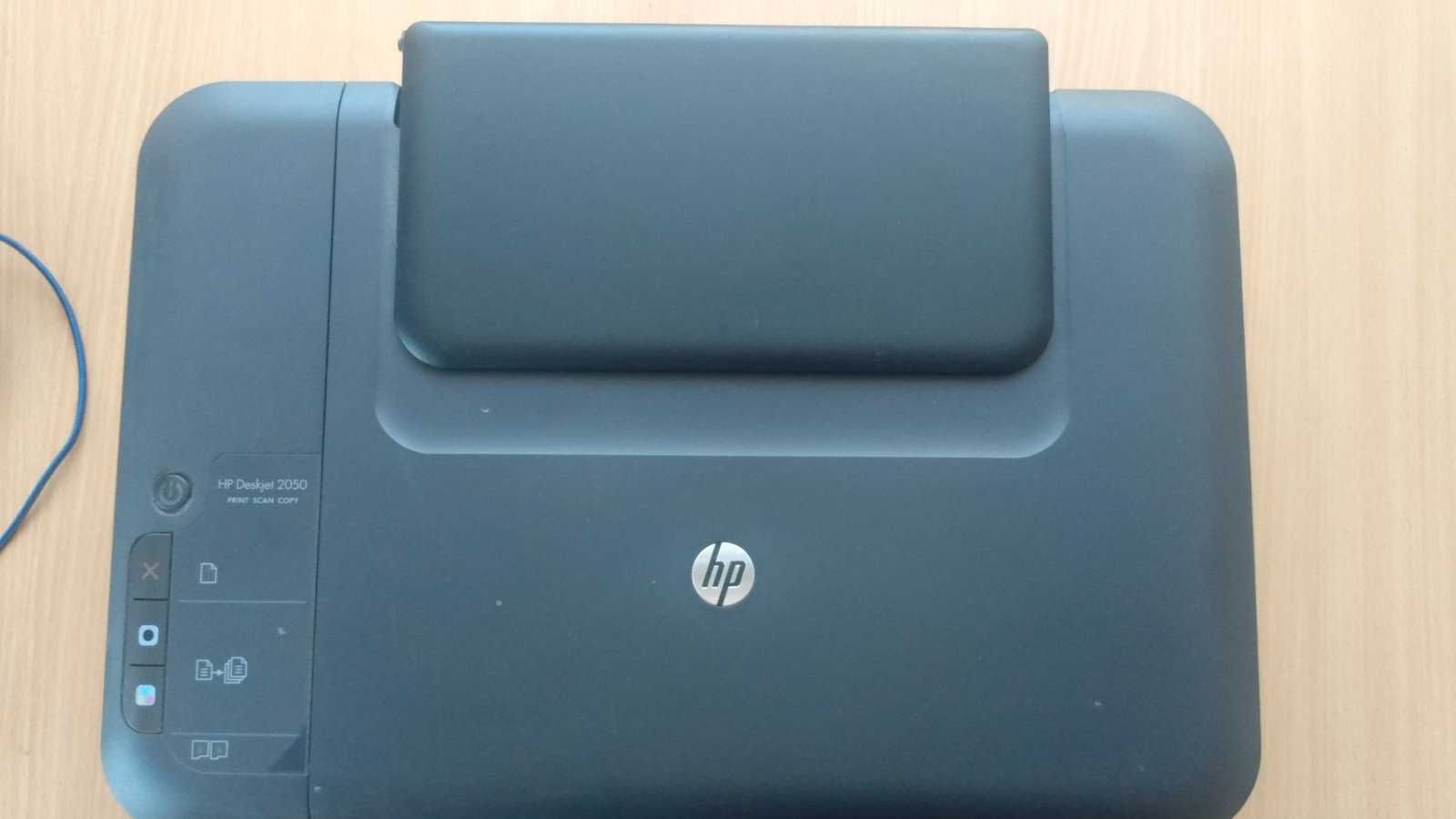 Принтер HP Deskjet 2050 aii- in-one J510 Series