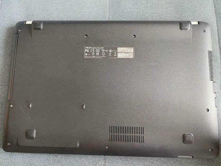 Продам ноутбук Asus x551m