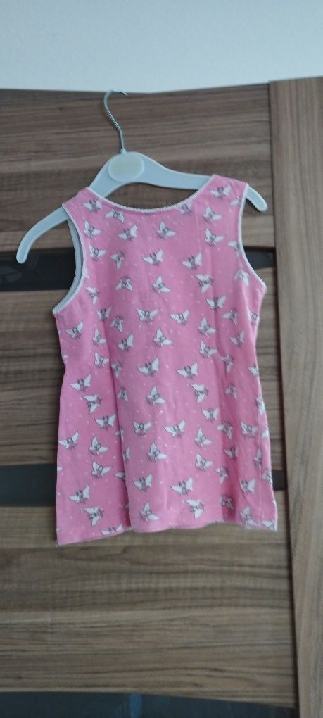 Koszulka firmy Primark na 5-6 lat, 110/116 cm.