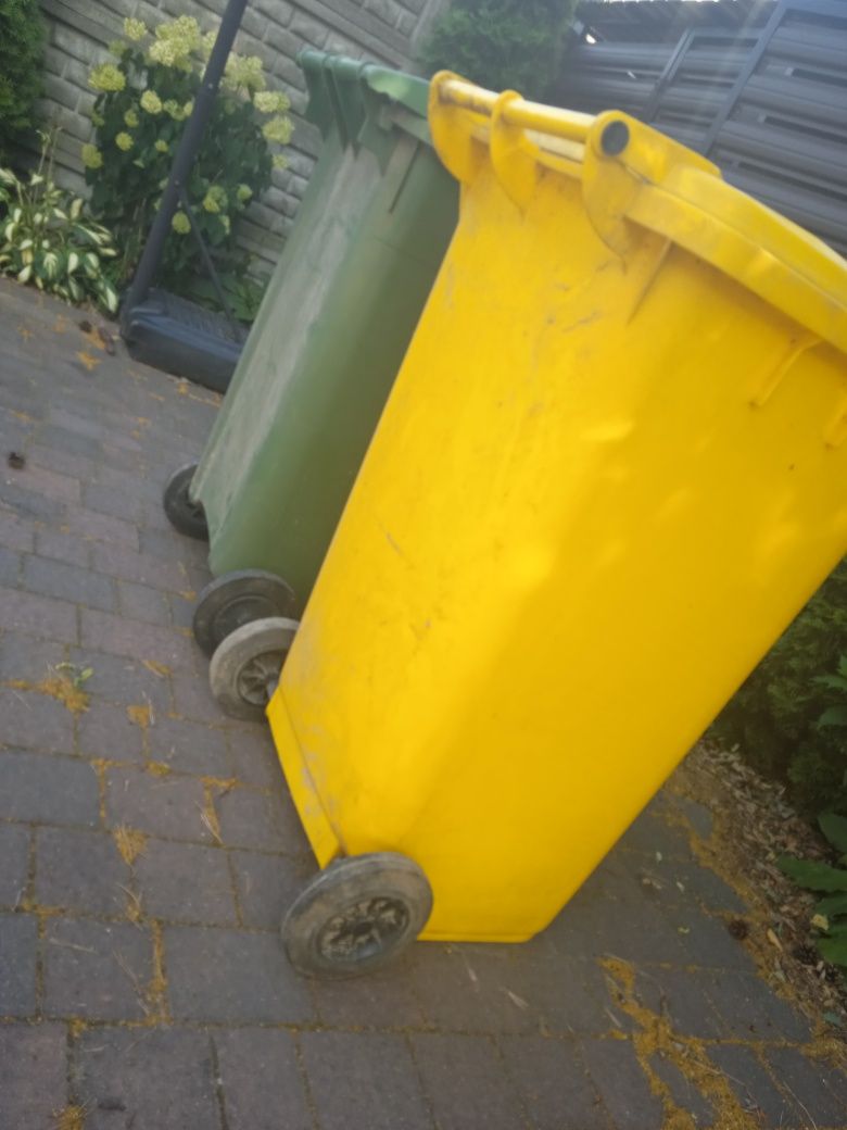 Kosz pojemnik na odpady śmieci 240 l