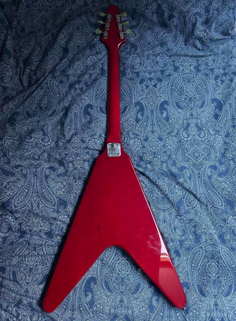 Tokai - flying v
