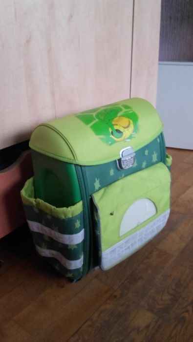 plecak nowy z migającym śmiatłem i dzwiękami