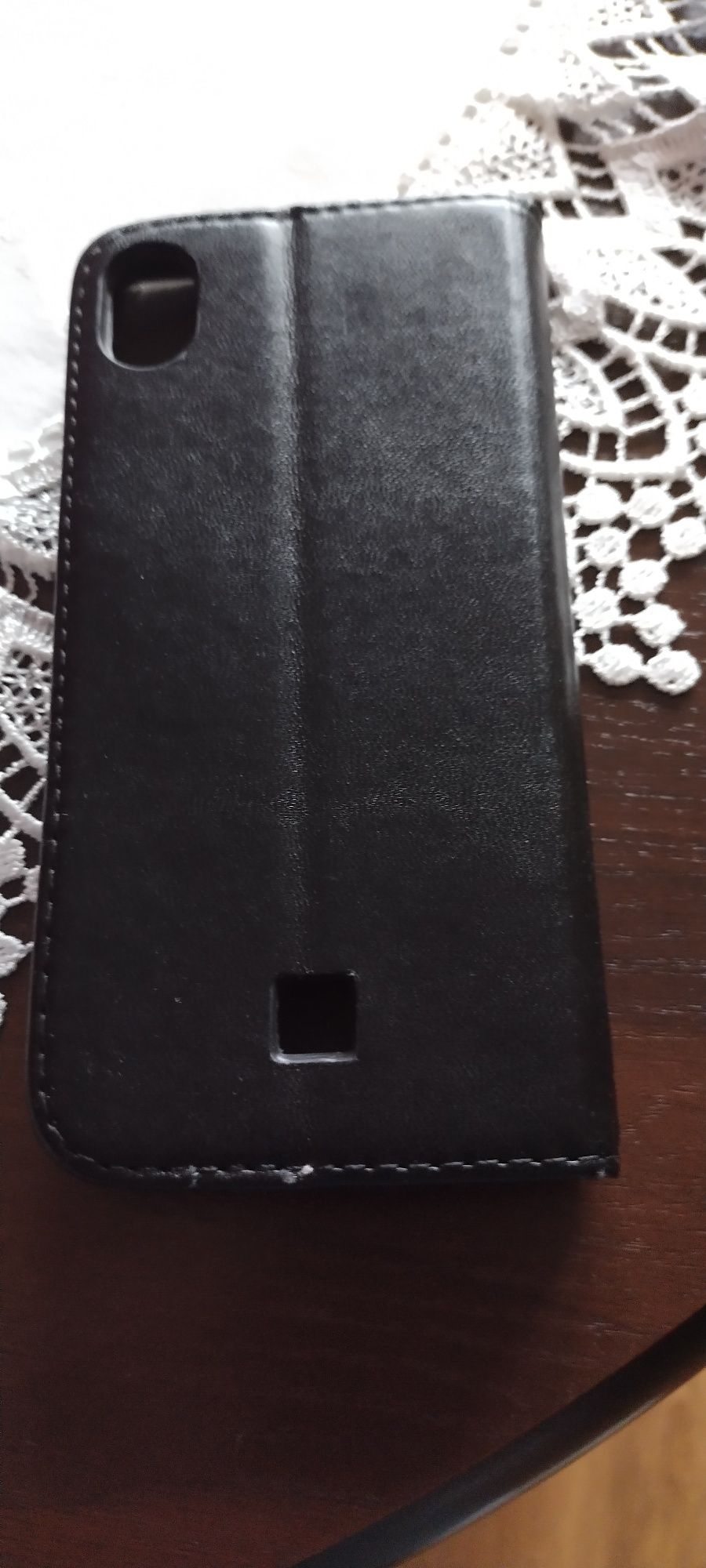 Etui  na telefon LG K20